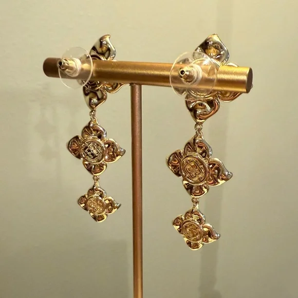 Vintage Y2K Kendra Scott Lily 14K Gold Plated 2” Dangle Earrings in Ombré Blue